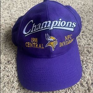 Vintage Minnesota Vikings Hat 1998 Central NFC Division Champions logo 7 Cap NFL